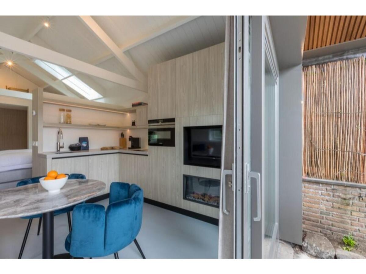 דומבורג Luxury Holiday Home 250 Meters From The Beach מראה חיצוני תמונה