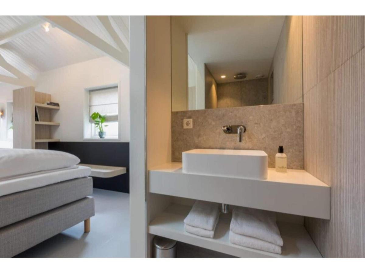 דומבורג Luxury Holiday Home 250 Meters From The Beach מראה חיצוני תמונה